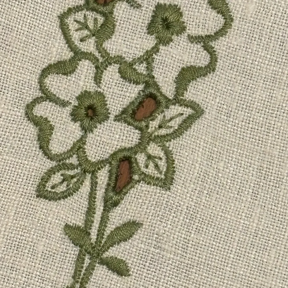 Vintage Beige Green Floral Embroidered Linen Placemat